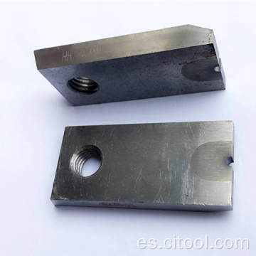 Molde de tornillo con material de ST6.